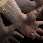 カリフォルニア大学バークレー校が人間の動作を認識できるバイオセンシングとAIを統合したシステムを開発！